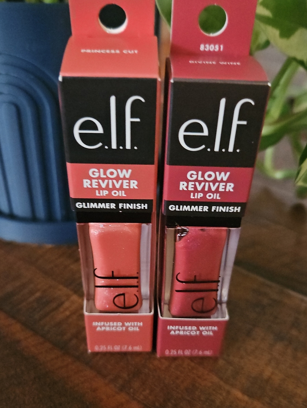 2 pack Glow Reviver Lip Oil - Princess Cut and Devine Wine Glimmer Finish